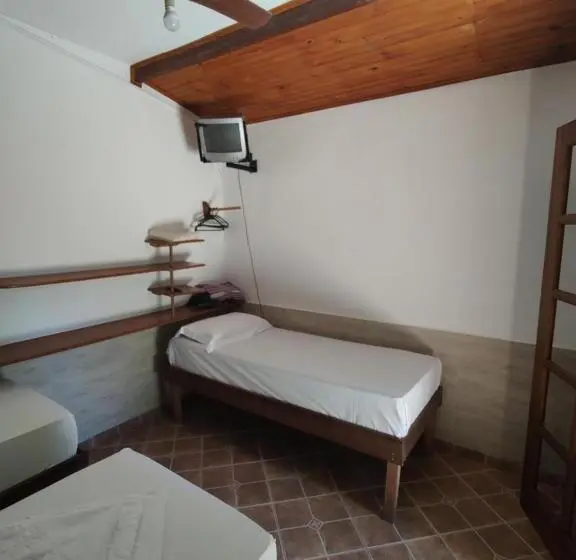 Economy Triple Room, Brisa Maresias