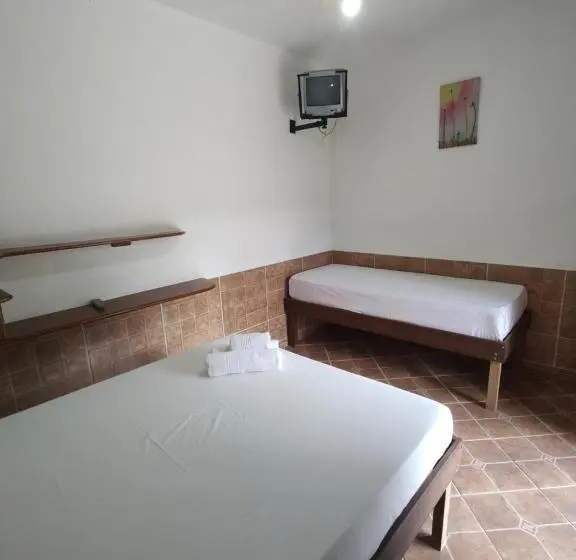 Economy Triple Room, Brisa Maresias