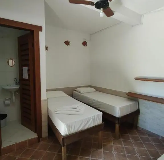 Economy Triple Room, Brisa Maresias