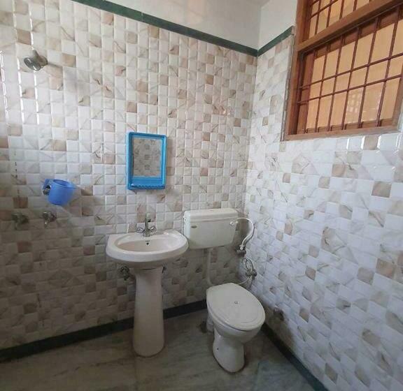 غرفة كلاسيكية ثلاثية, Oyo 70046 Deep