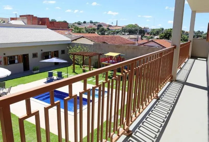Comfort Kolmen Hengen Huone, Pousada Das Bandeiras