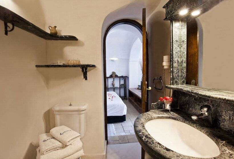 Family Suite, Alexander S Suites