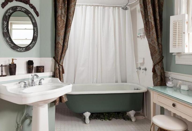 غرفة قياسية سرير ملكى, Andon Reid Inn Bed & Breakfast