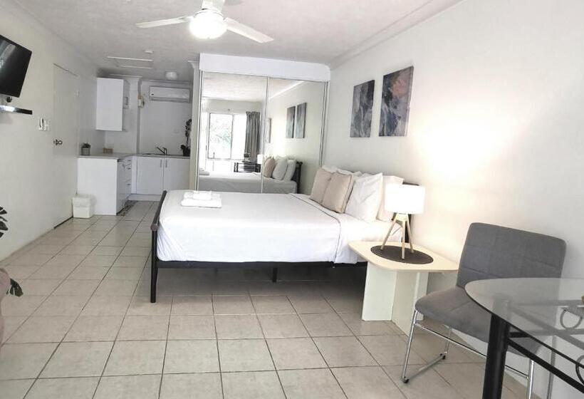 带2个卧室的公寓, Bay Of Palms