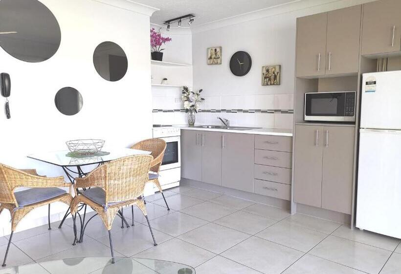 带2个卧室的公寓, Bay Of Palms