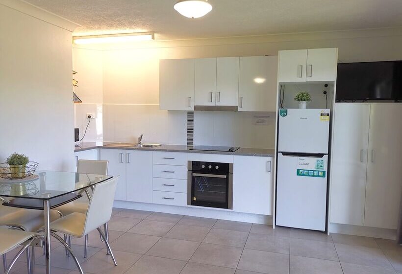 带2个卧室的公寓, Bay Of Palms