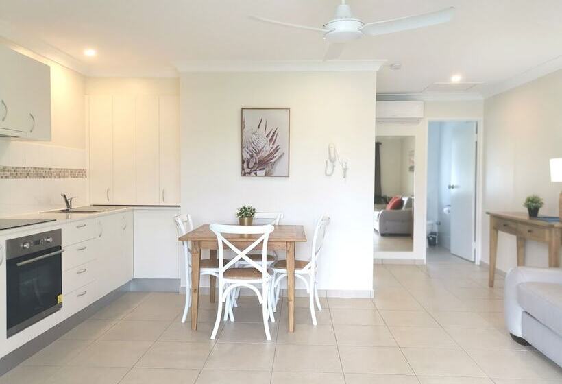 带1个卧室的豪华公寓, Bay Of Palms