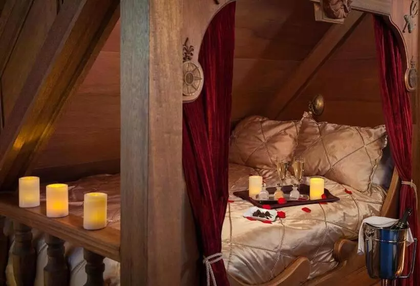 スーペリアースイート, Victorian Mansion Bed And Breakfast Inn