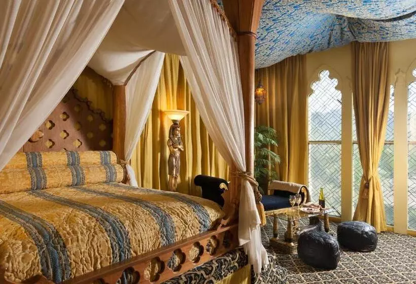 スーペリアースイート, Victorian Mansion Bed And Breakfast Inn