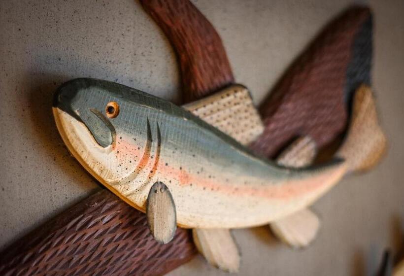 מיטת קינג בסוויטה, Heavenly Valley Lodge