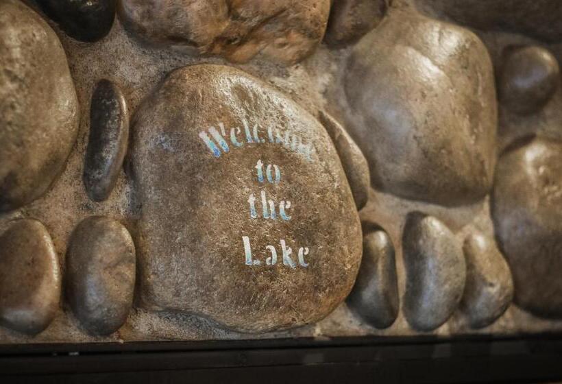 מיטת קינג בסוויטה, Heavenly Valley Lodge