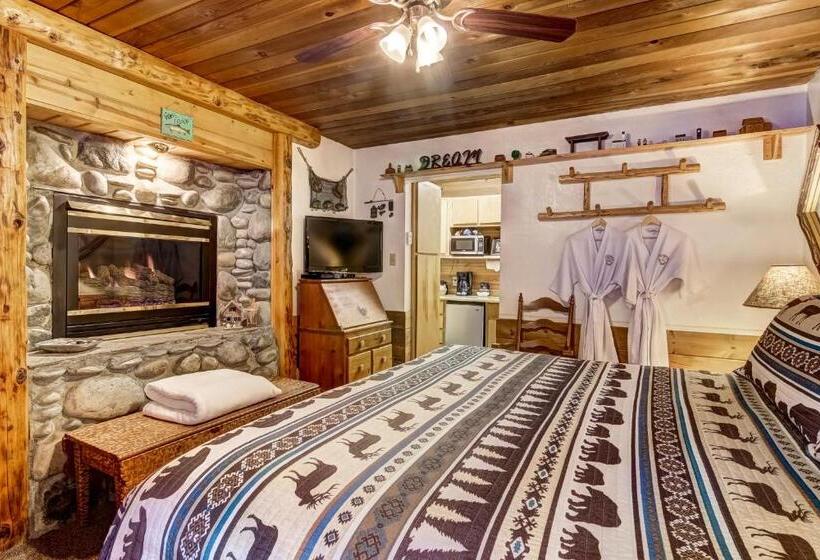 מיטת קינג בסוויטה, Heavenly Valley Lodge