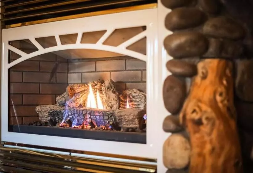 キングサイズベッドのデラックススイート, Heavenly Valley Lodge