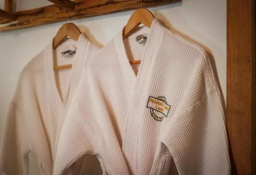 キングサイズベッドのスイートルーム, Heavenly Valley Lodge
