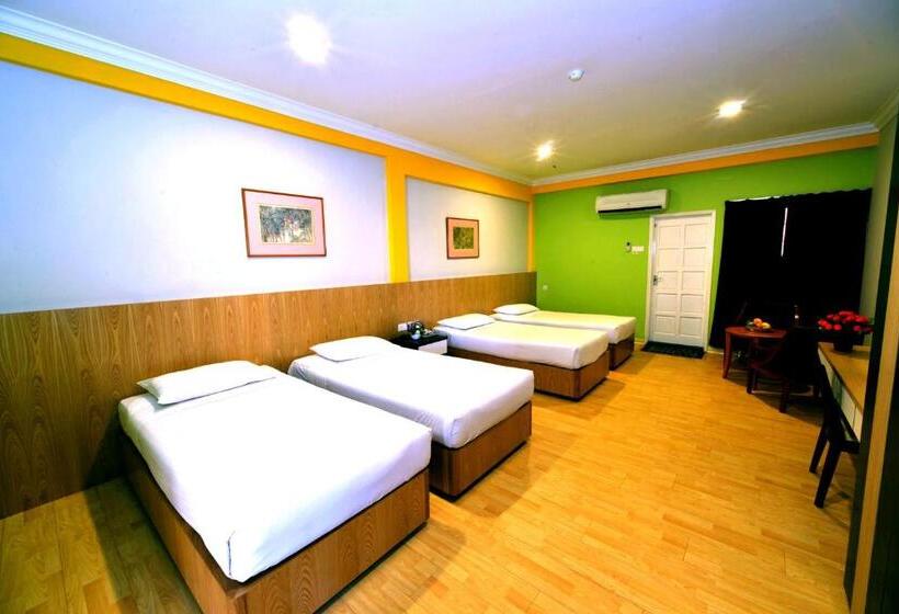 4 베드룸 스위트, Classic Hotel Kuantan