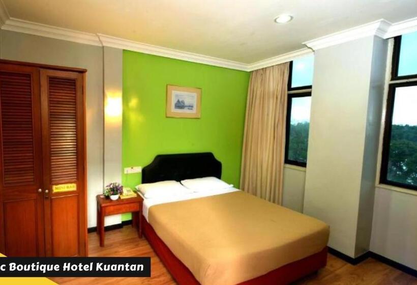 수피리어 룸 퀸 침대, Classic Hotel Kuantan