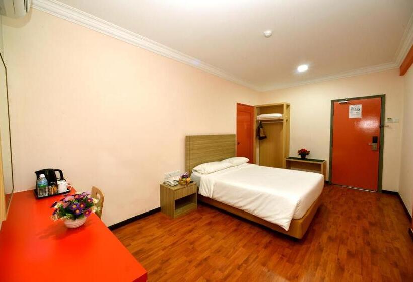 복층 룸 퀸 침대, Classic Hotel Kuantan