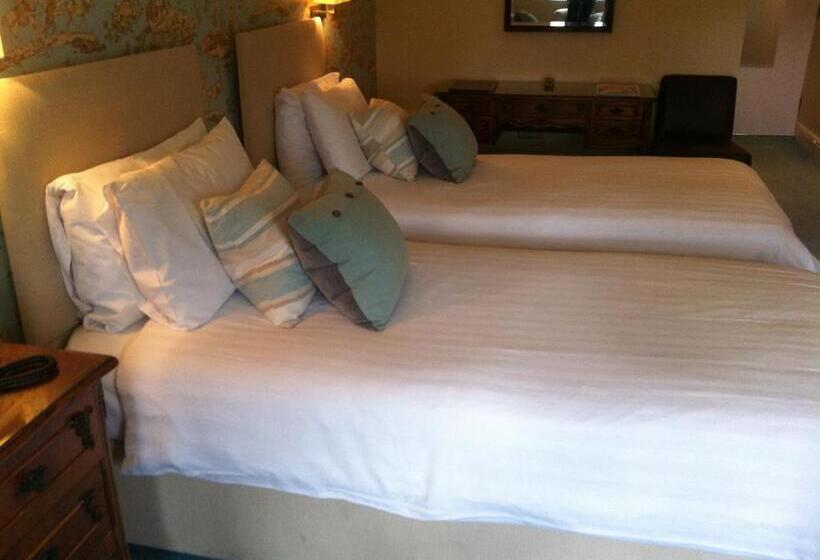 غرفة قياسية, Eslington Villa