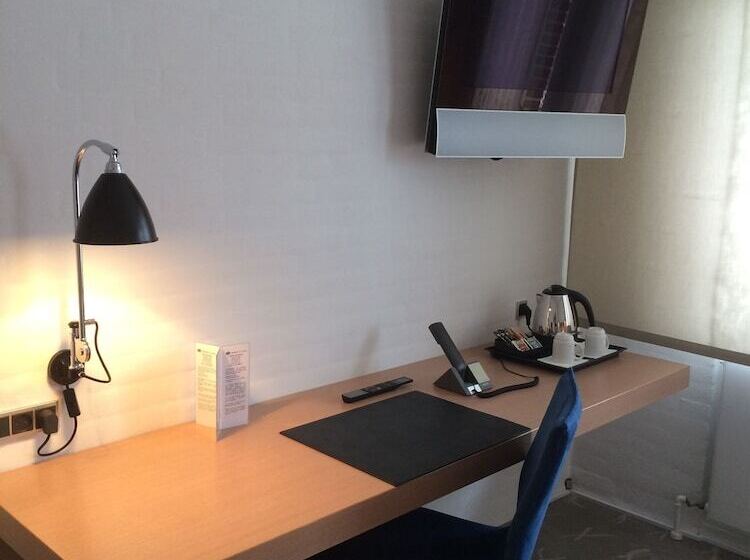 비즈니스룸, Frederik Vi S