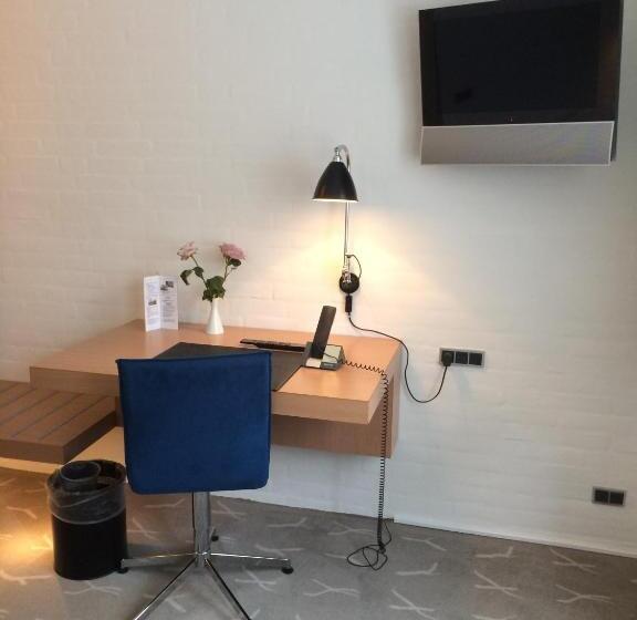 스탠다드 싱글 룸, Frederik Vi S