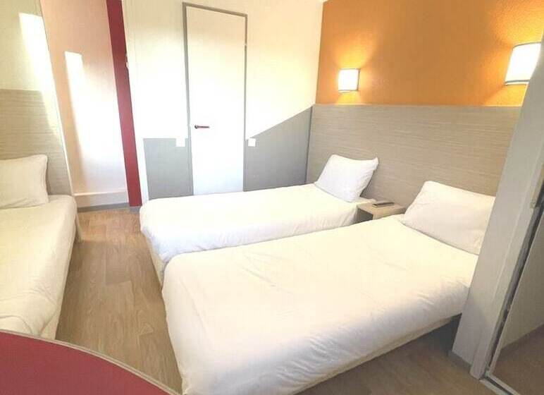 Номер Стандарт, Premiere Classe Martigues