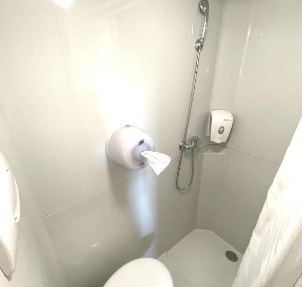 Номер Стандарт, Premiere Classe Martigues