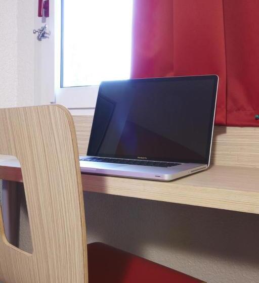 Номер Стандарт, Premiere Classe Martigues