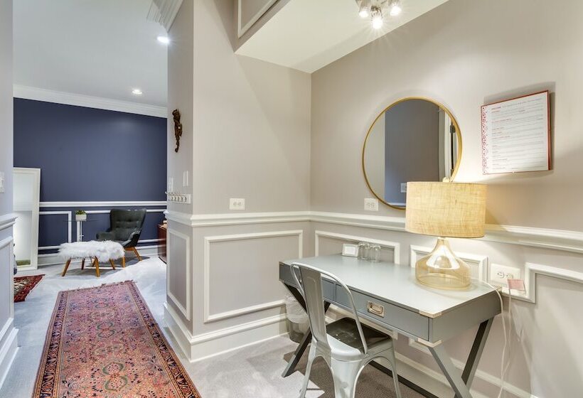 Quarto deluxe, Ruby Room