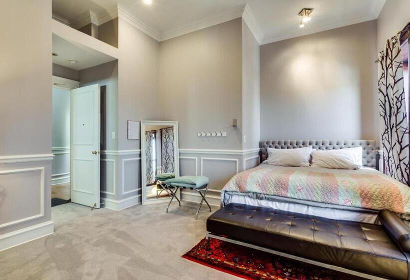 اتاق لوکس, Ruby Room