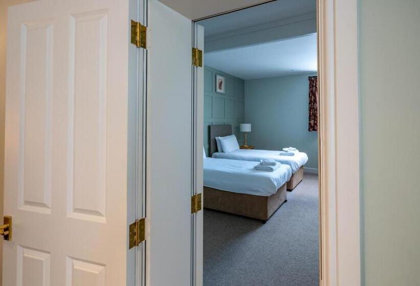 スタンダードルーム, The Kings Arms