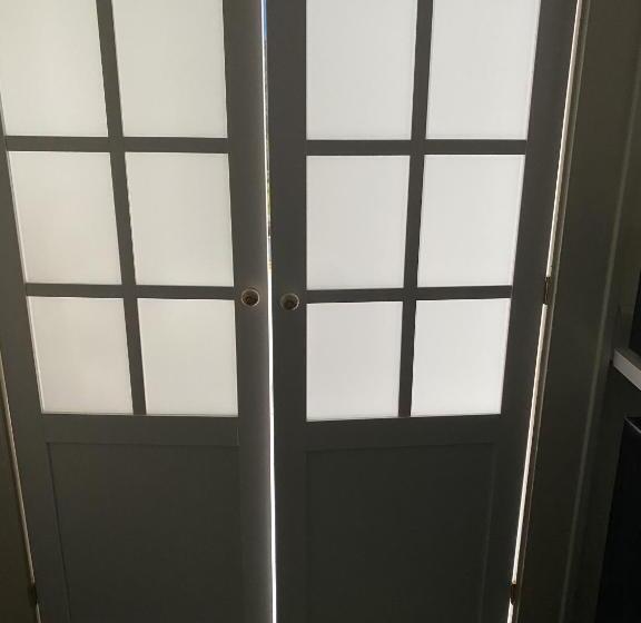 スイート, Page House Bed And Breakfast