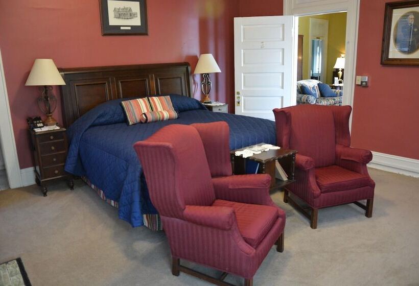 スイート, Page House Bed And Breakfast