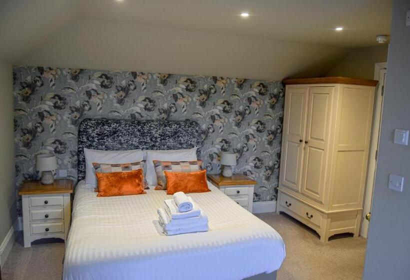 キングサイズベッドのスーペリアルーム, Rock House