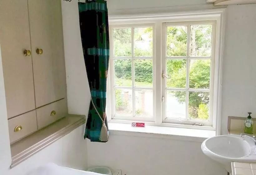 バスルーム共有のシングルスタンダード, Rosemead Guest House