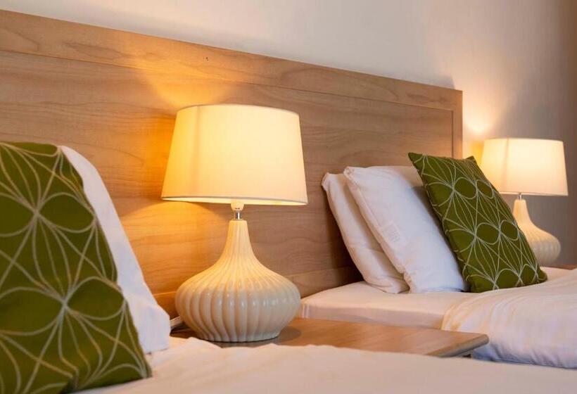 标准间, The Limes Country Lodge Hotel & Admiral Restaurant