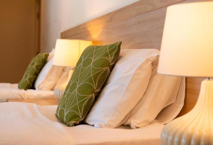 标准间, The Limes Country Lodge Hotel & Admiral Restaurant