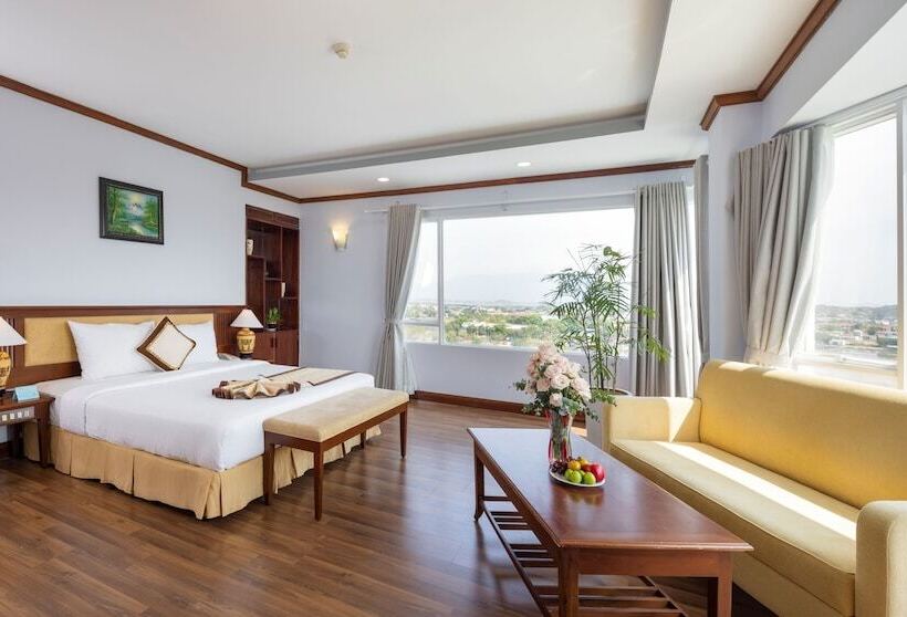 اتاق کلاس بیزنس, Saigon Ninh Chu Hotel & Resort