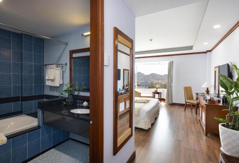 اتاق اکونومی, Saigon Ninh Chu Hotel & Resort