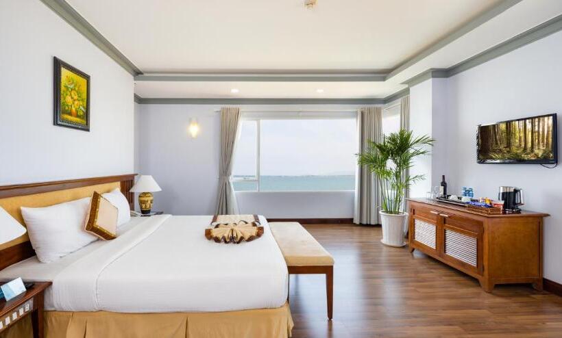 اتاق لوکس, Saigon Ninh Chu Hotel & Resort