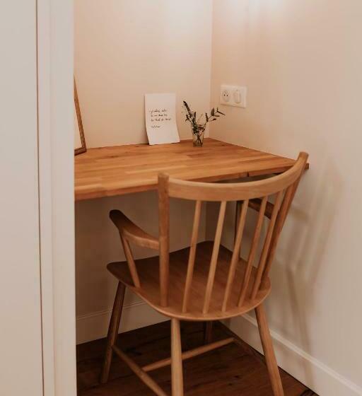 اتاق لوکس با بالکن, Chez Brens   Maison D Hôtes à La Hume