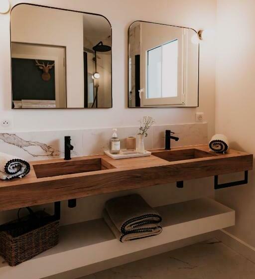 اتاق خانوادگی, Chez Brens   Maison D Hôtes à La Hume