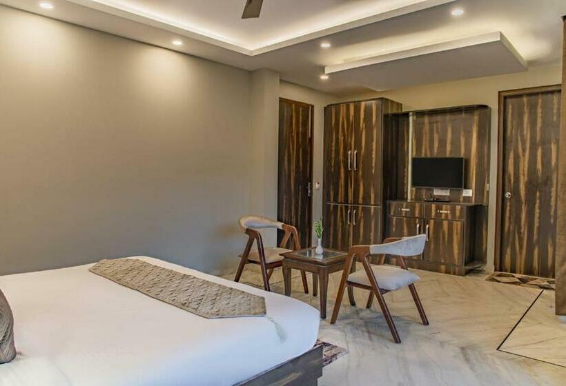 Quarto Estandar Cama King, The Lalita S Majestic Pines