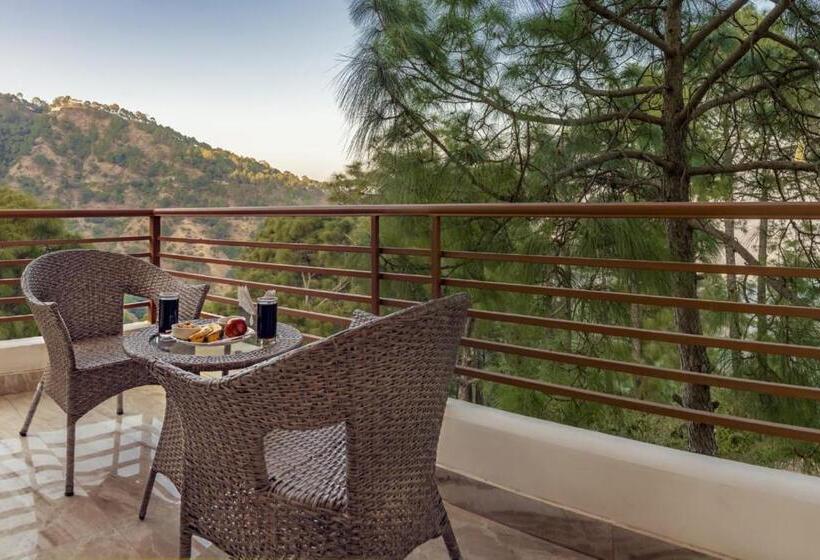 Quarto Familiar, The Lalita S Majestic Pines