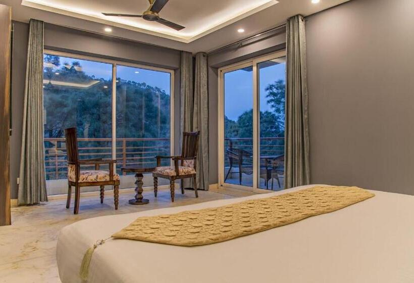 Quarto Familiar, The Lalita S Majestic Pines