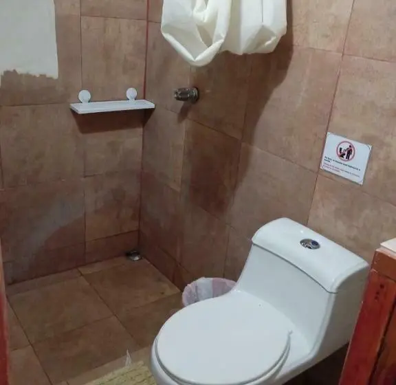 スタンダードルーム, Hostel Manuel Antonio Park Jungle
