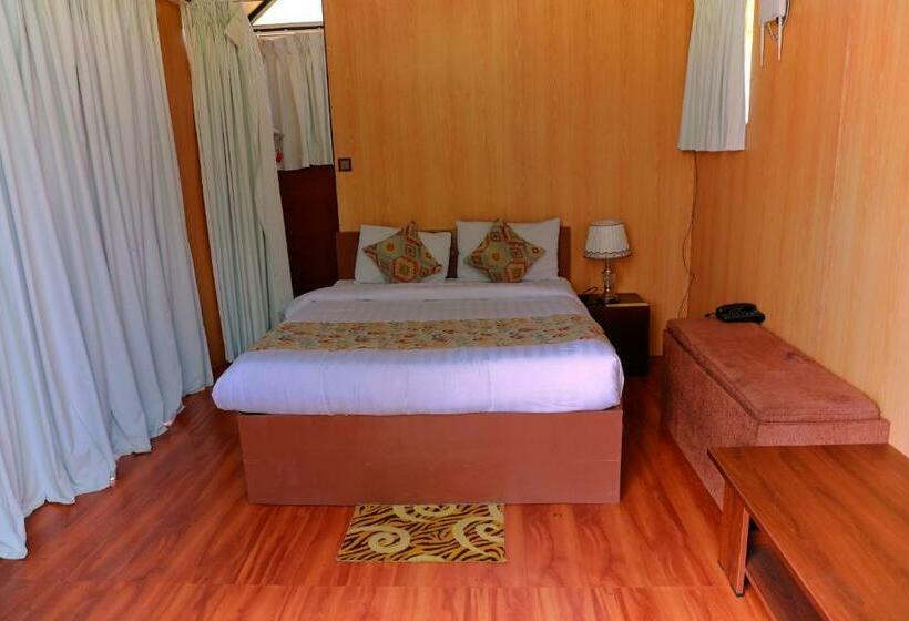 レイクビュースタンダードルーム, Kolonne Riverside Garden