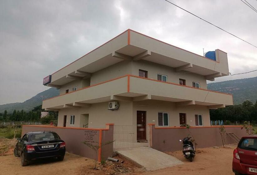 트리플 클래식 룸, Oyo 85452 Sanjay Residency