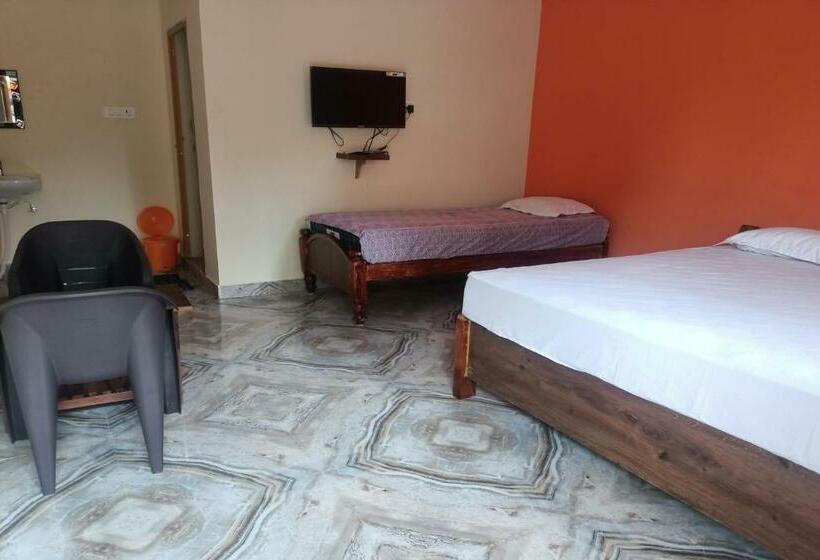 트리플 클래식 룸, Oyo 85452 Sanjay Residency