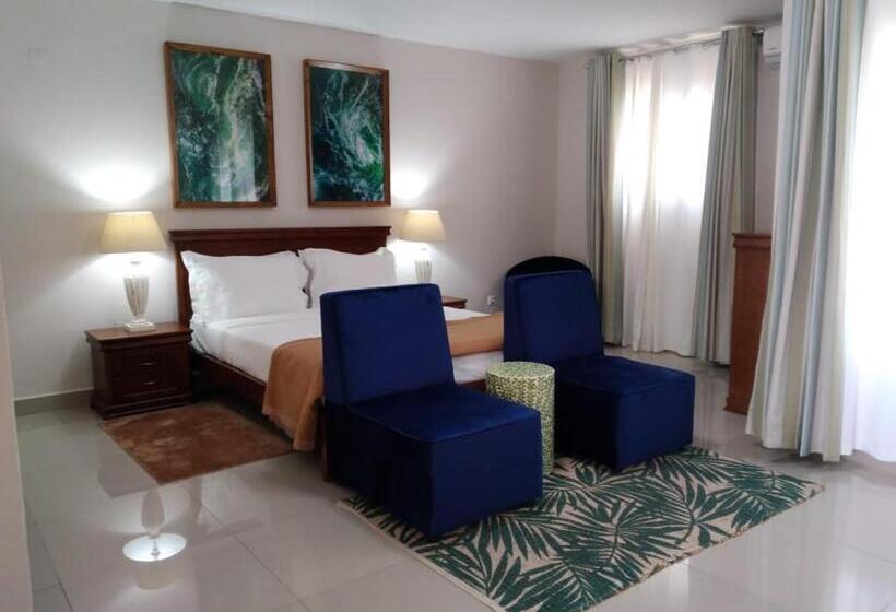 バルコニー付きデラックスルーム, Inhambane Hotel Escola