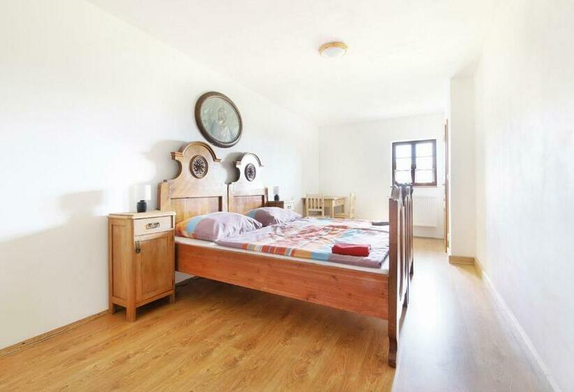 标准房带园景, Statek Selský Dvůr